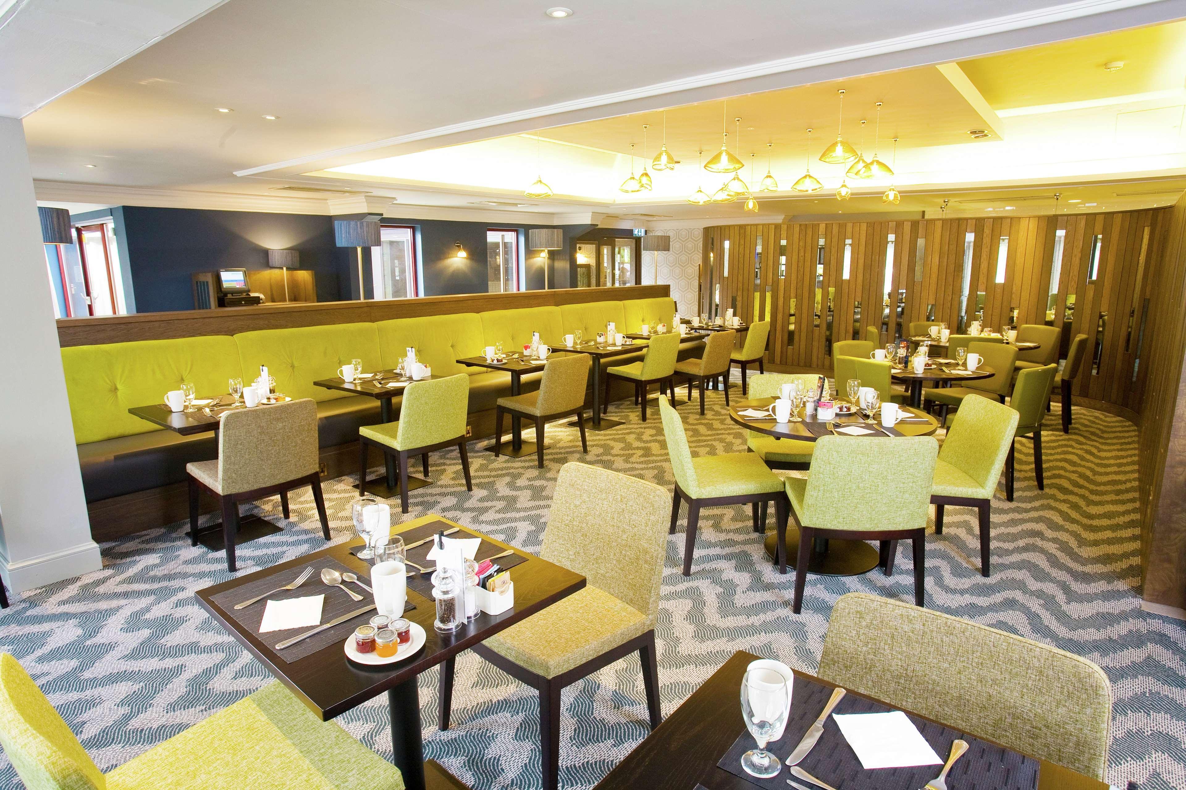 Doubletree By Hilton Bristol North Hotel Almondsbury Restaurant photo