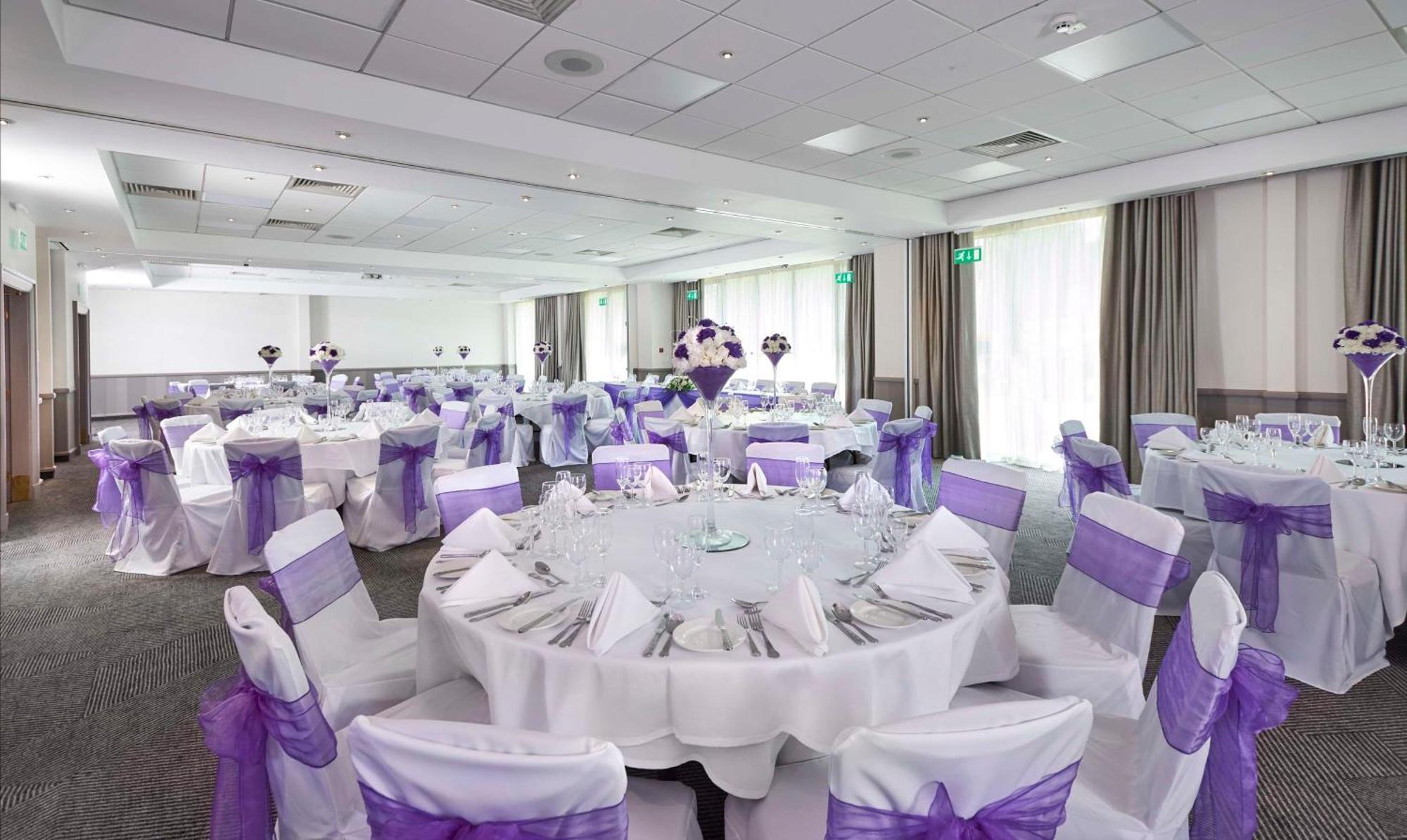 Doubletree By Hilton Bristol North Hotel Almondsbury Exterior photo